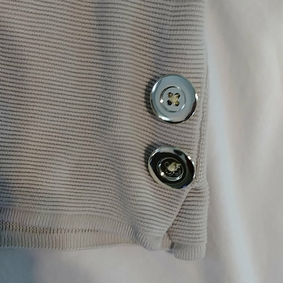 Chicos short sleeved top - Picture 2 of 4